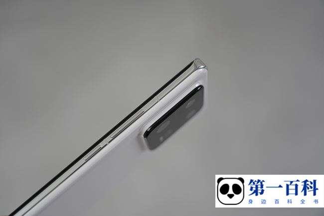 小米13 Pro素皮背壳耐用吗