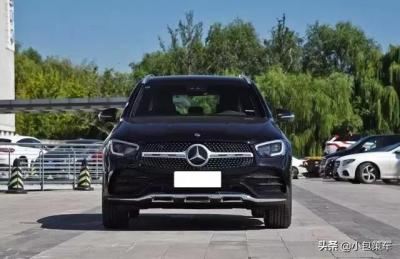 glc300奔驰多少钱一辆（奔驰glc300豪华版新车落地多少钱）