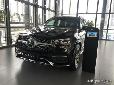 奔驰gls450价格及图片（gle450奔驰最新报价2022款）