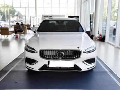 沃尔沃s60t4价格及图片（2021款T4智远豪华版测评）