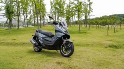 赛科龙250踏板摩托车参数（2022年赛科龙250水冷踏板最新款）