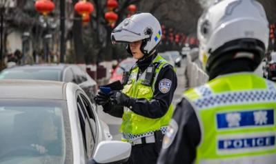 驾驶证扣满12分不降级新规定（新规驾驶证满12分降级吗）