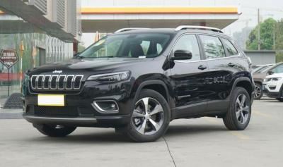 jeep自由光2.0T怎么样（jeep自由光参数配置丰富）