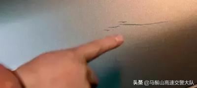 剐蹭走保险还是私了比较好（车辆剐蹭走保险划算还是自己处理）