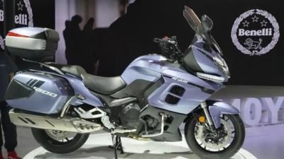 贝纳利1200gt参数（贝纳利最新款的1200gt）