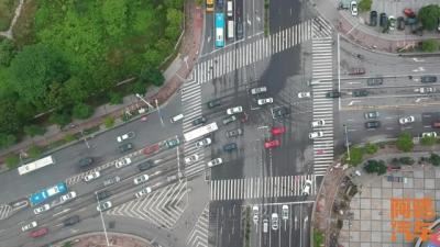 让右原则怎么理解（路口让右原则图解）