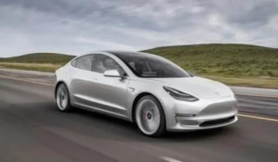 特斯拉最便宜的一款多少钱 model 3售价26万一辆(落地27万)